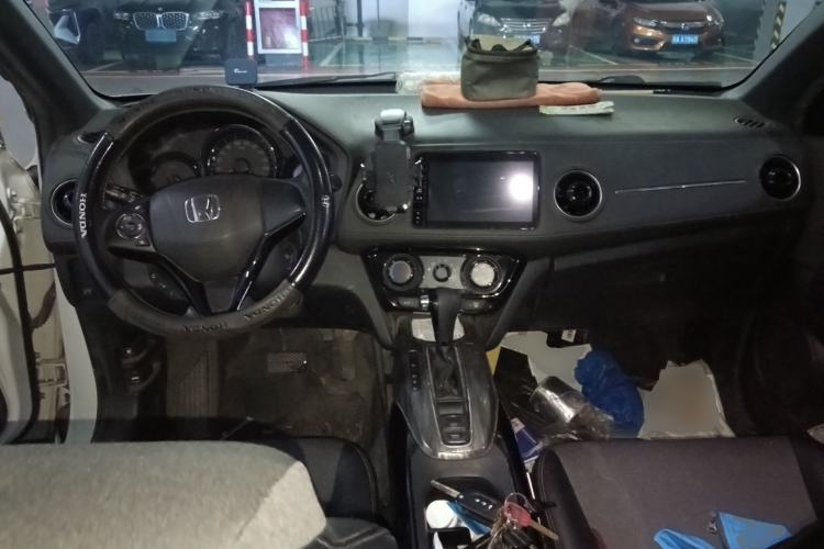 Used Honda XR-V 2019 1.5L CVT Comfort Version China VI Center Console