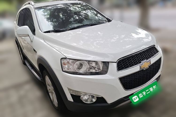 Used Chevrolet Captiva 2014 2.4L 4x4 Flagship Edition 7 Seats
