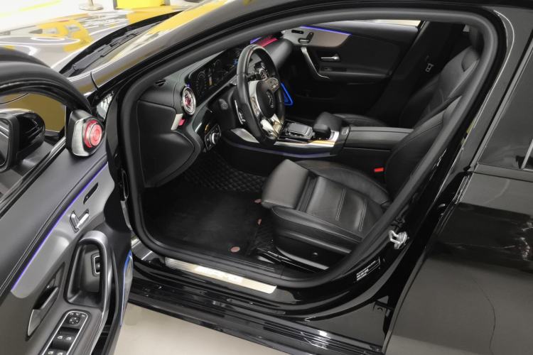 Used Mercedes-Benz A AMG 2020 AMG A 35 L 4MATIC
