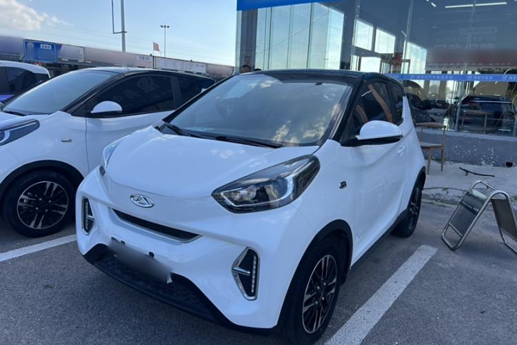 Used Chery New Energy Little Ant 2022 Restyled Version Sweet Pink Edition Half-Sugar Version 28.8 kWh 30 kW 301 km