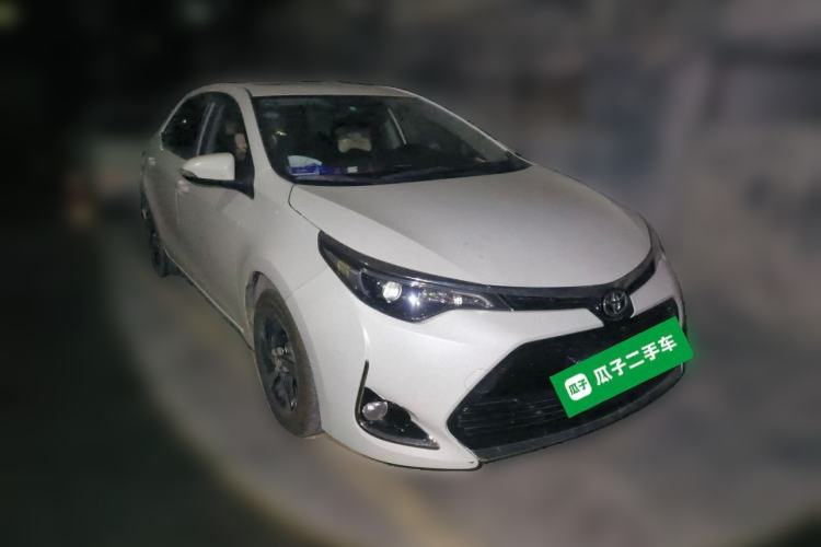 Used Toyota Levin 2017 Revised 185T CVT Elite Edition China V Standard Front Right 45 Deg