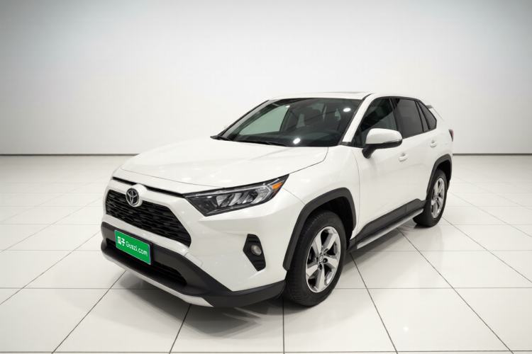 Used Toyota RAV4 2021 2.0L CVT Two-Wheel Drive Fashion PLUS Edition