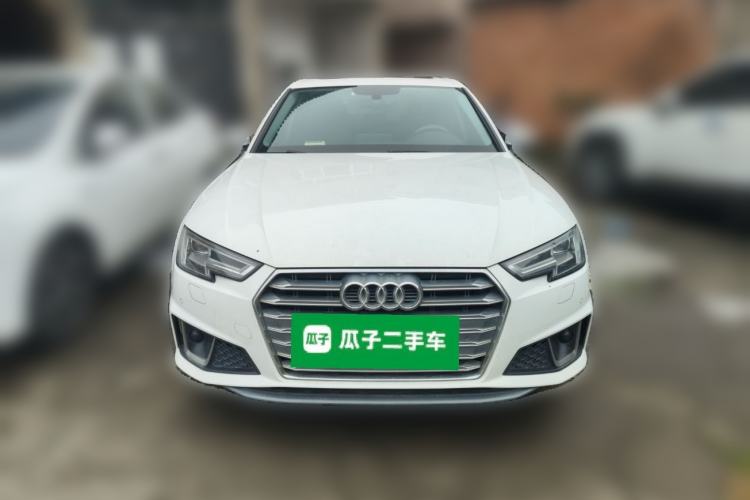 Used Audi A4L 2019 40 TFSI Fashion Edition China VI Emission Standard Front