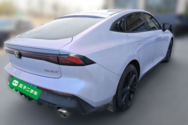 Used Changan UNI-V 2022 1.5T Prestige Version