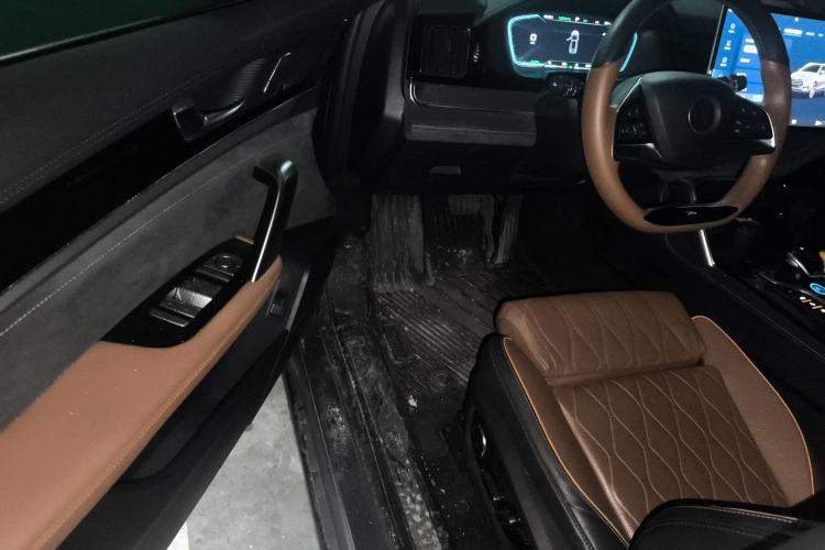 Used BYD Tang New Energy 2021 DM-i 112KM Prestige Model Driver Seat