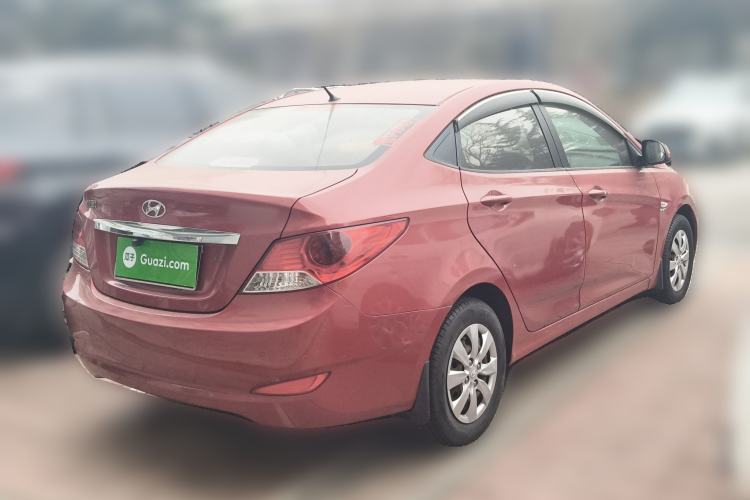 Used Hyundai Verna (older generation) 2010 Sedan 1.4L Manual Comfort GS
