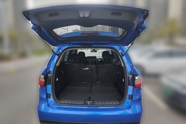 Used BYD Song MAX 2017 1.5T Automatic Smart Connect Elite 7-Seater
