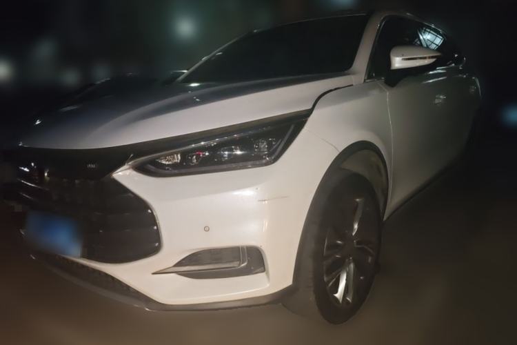 Used BYD Tang 2019 2.0T Automatic SmartConnect Prestige 7-Seater China VI Standard