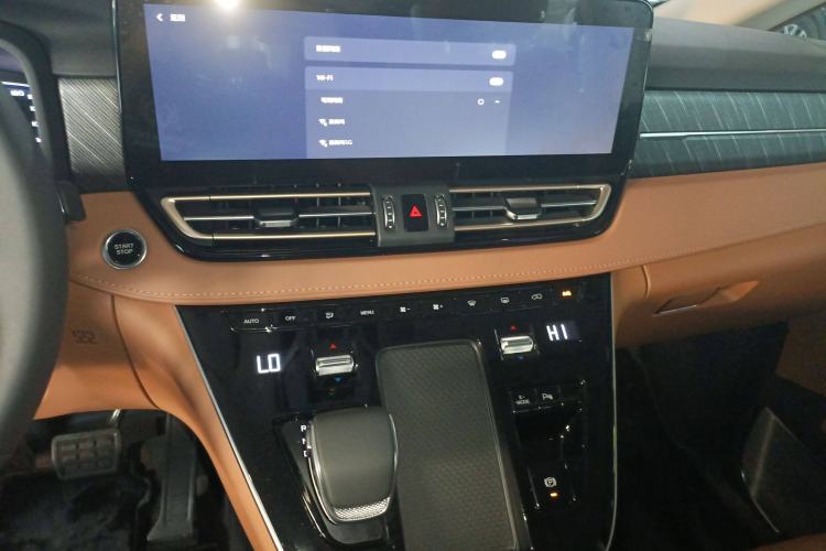 Used Hongqi HQ9 PHEV 2024 2.0T Four-Wheel Drive Business Edition