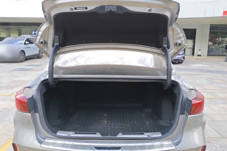 Used Changan Eado 2020 PLUS Blue Whale NE 1.4T GDI DCT Prestige Model
