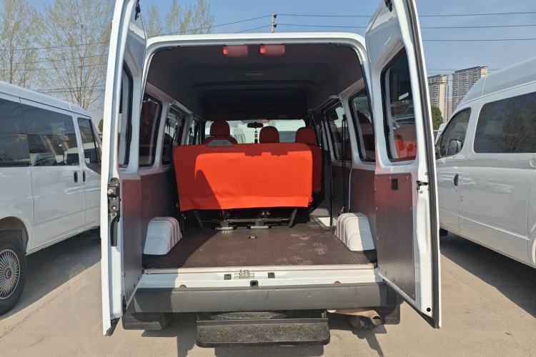 Used JMC Transit 2019 2.8T Commercial Version Short Wheelbase Mid-Roof 6-Seater China VI JX493