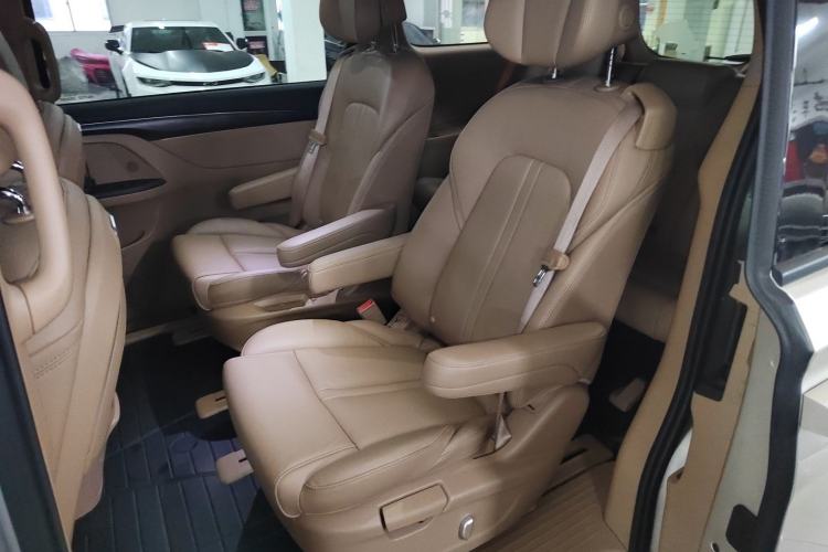 Used Buick GL8 2021 ES Land Cruiser 653T Luxury Edition