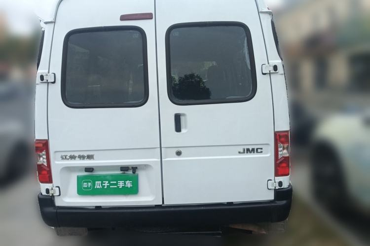 Used JMC Transit 2019 2.8T Commercial Version Short Wheelbase Mid-Roof 6-Seater China VI JX493
