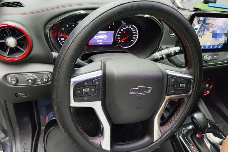 Used Chevrolet Blazer 2020 RS 650T 4x4 7-Seater Hardcore Edition Steering Wheel