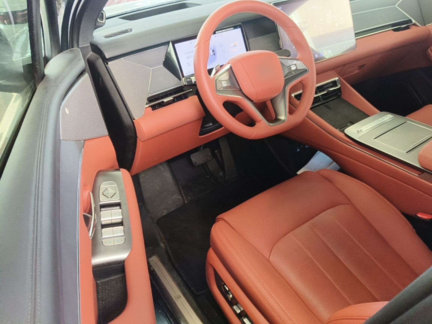 BYD Tang L 2025 DM 175KM Drone Player Edition — снимка 18