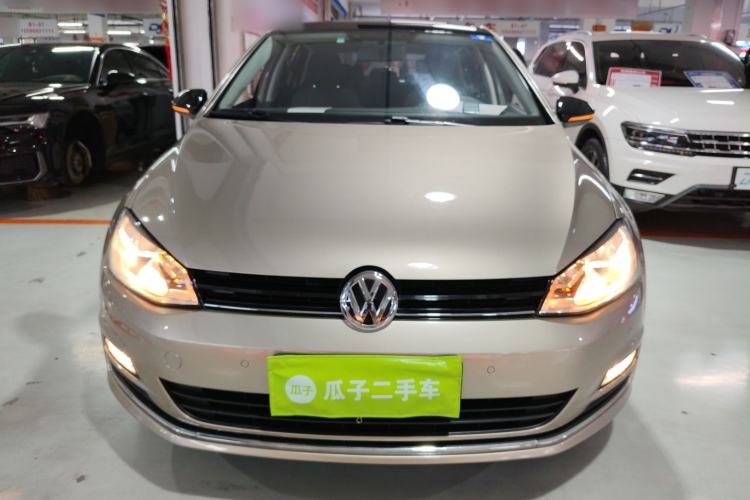 Used Volkswagen Golf 2017 230TSI Automatic Comfort Edition – Celebrating Milestone of One Million Units
