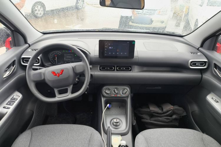 Used Wuling Hongguang New Energy 2025 Extended-Range Hybrid 50KM Comfort Version