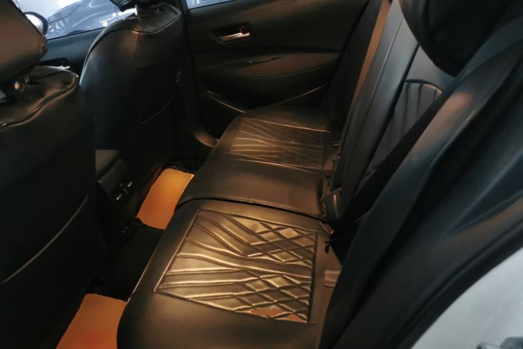 Used Toyota Corolla 2021 Dual-Motor 1.8L E-CVT Elite Edition
