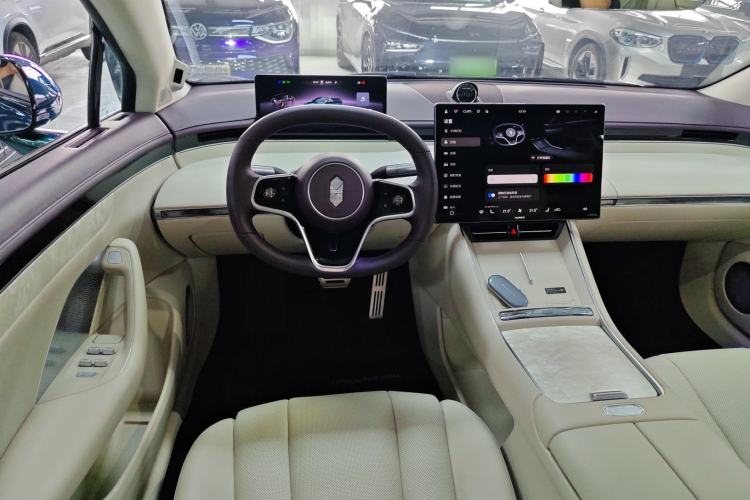 Used Hima Luxeed S7 2026 Model Max
