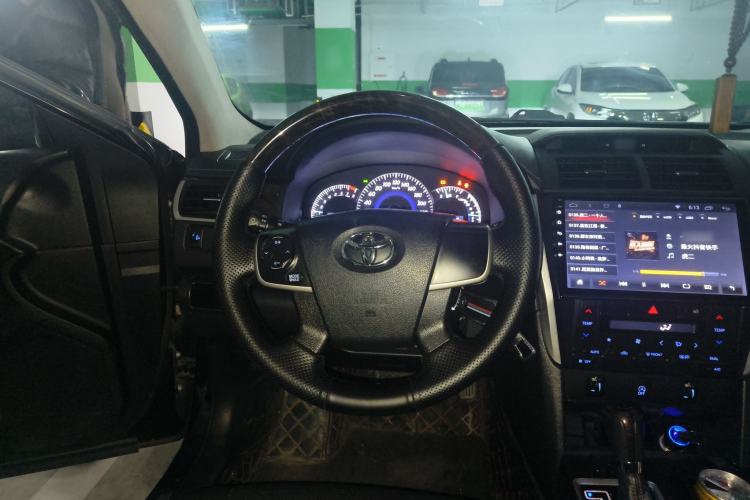 Used Toyota Camry 2016 2.0G 10th Anniversary Leading Edition