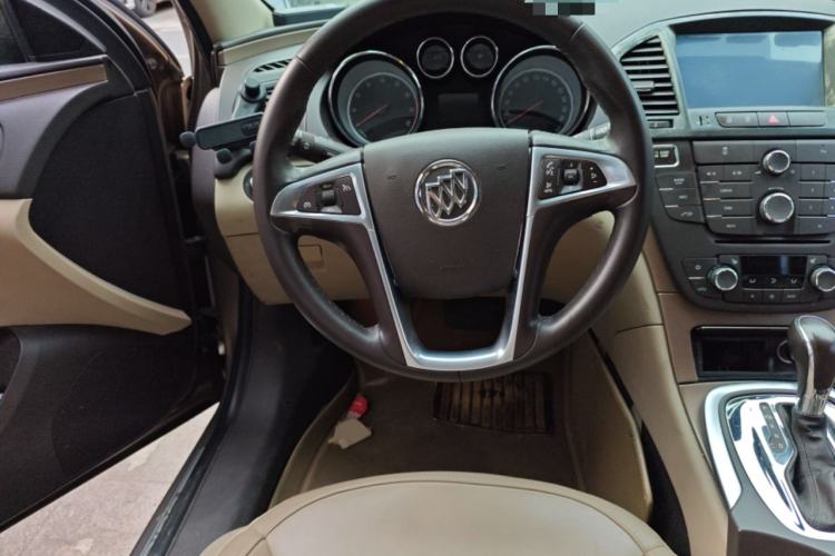 Used Buick Regal 2012 2.0L Luxury Edition Steering Wheel
