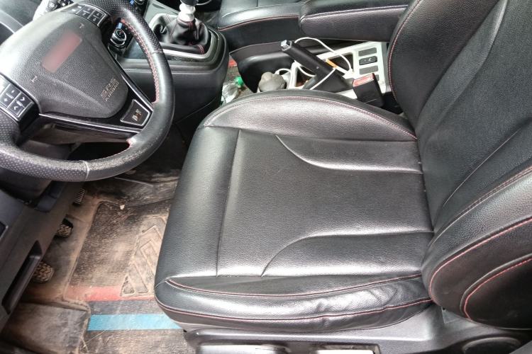 Used Haval H6 2013 Upgraded Model 1.5T Manual Two-Wheel Drive Elite Version