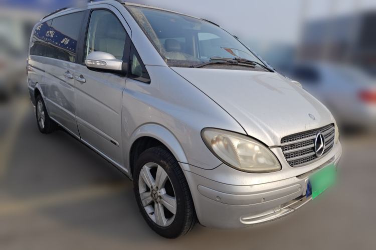 Used Mercedes-Benz Viano 2010 2.5L Luxury Edition