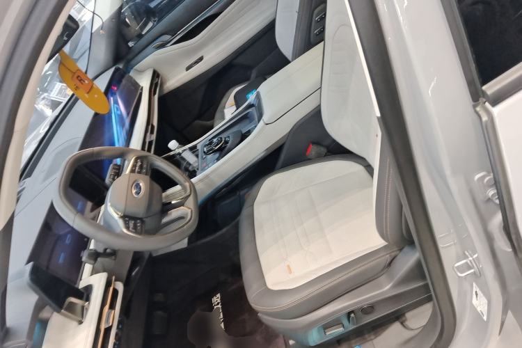 Used Ford Edge 2023 Ford Explorer L 2.0T EcoBoost Four-Wheel Drive 7-Seater Supreme Model