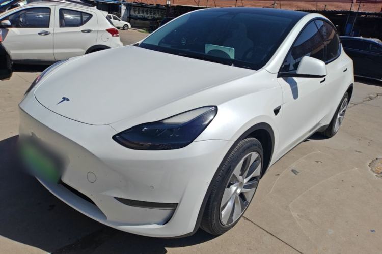 Used Tesla Model Y 2022 Long-Range All-Wheel-Drive Version