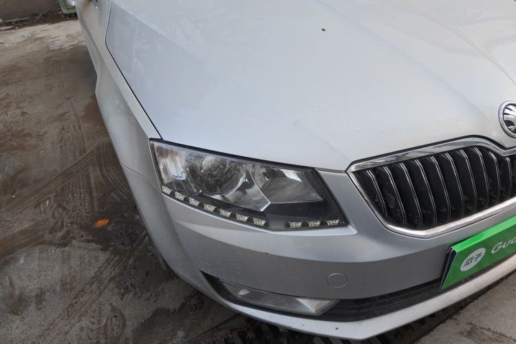 Used Skoda Octavia 2015 1.6L Manual Yijie Edition