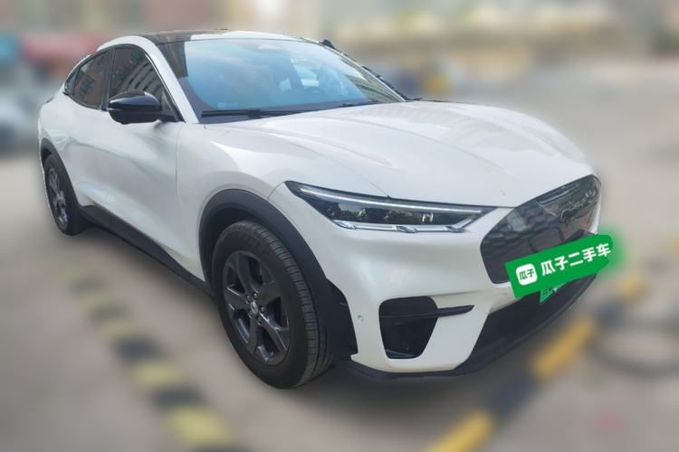 Used Ford Mustang Mach-E 2024 Trend Edition (Long-Range) Front Right 45 Deg