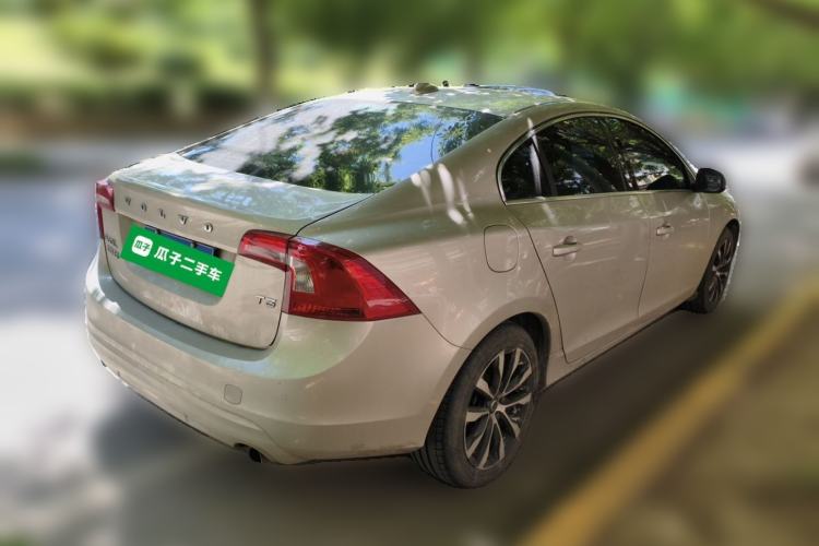 Used Volvo S60 2018 S60L T3 Smart Progress Edition
