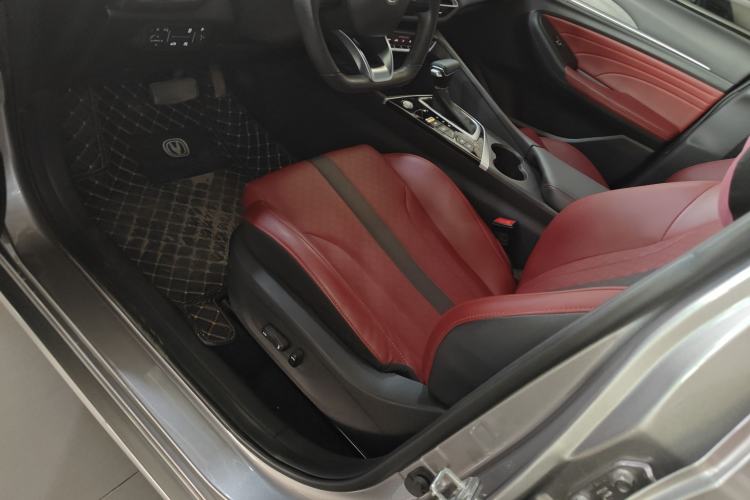 Used CHANGAN Eado 2021 PLUS Blue Whale NE 1.4T GDI DCT Flagship Model Left Front Seat