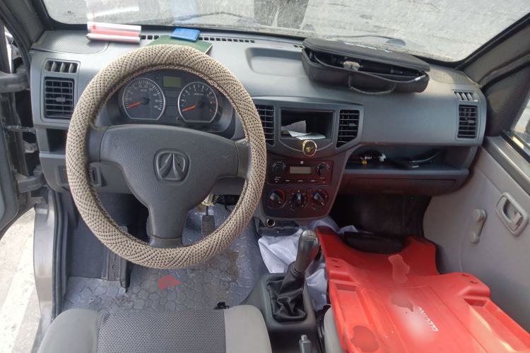 Used BAIC Weiwang 205 2013 1.0L Joy version Center Console