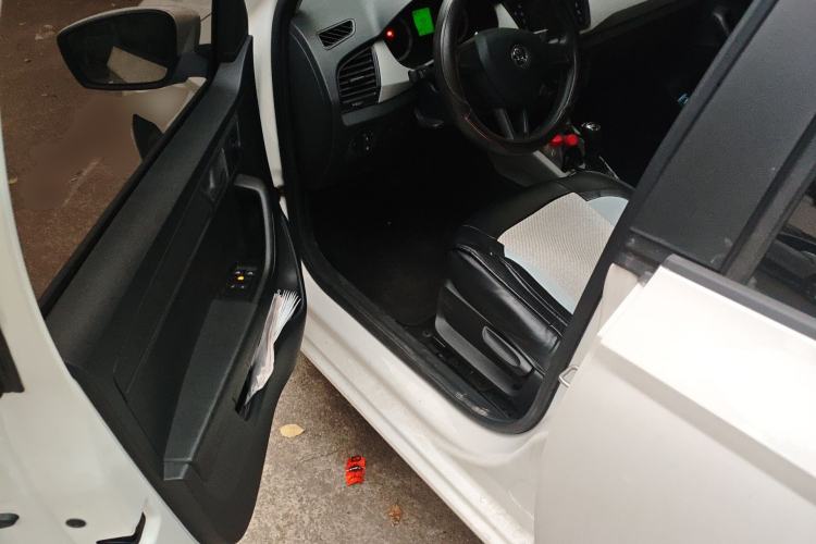 Used Skoda Fabia 2016 1.4L Automatic Car Enjoy Edition