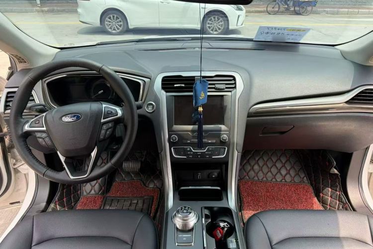Used Ford Mondeo 2018 EcoBoost 200 Intelligent Control Luxury Model China V Standard