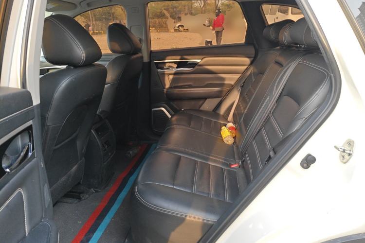 Used Venucia Star 2021 260T Automatic 48V Mild Hybrid Turbocharged Star Achieve Edition Left Rear Seat