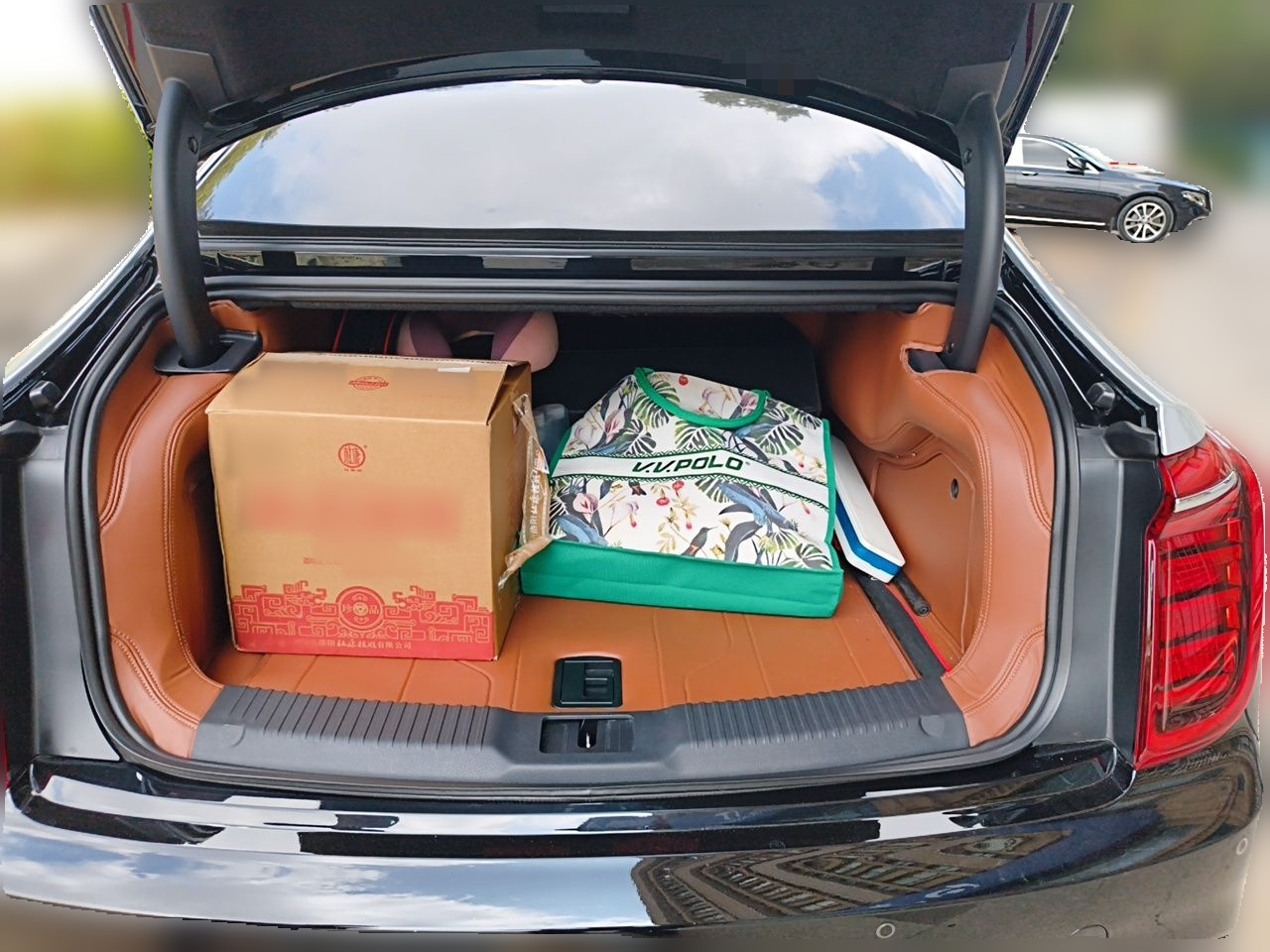 Hongqi H9 2022 2.0T Smart Connect Flagship Edition - Chinese Trim Chang — снимка 19