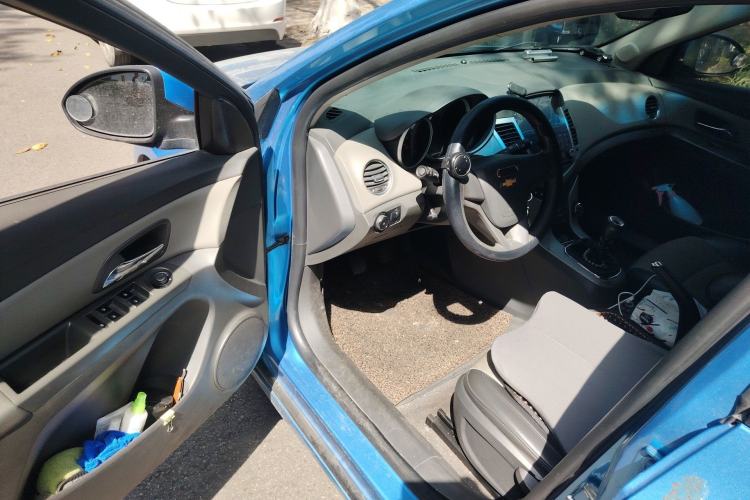 Used Chevrolet Cruze 2012 1.6L SL MT
