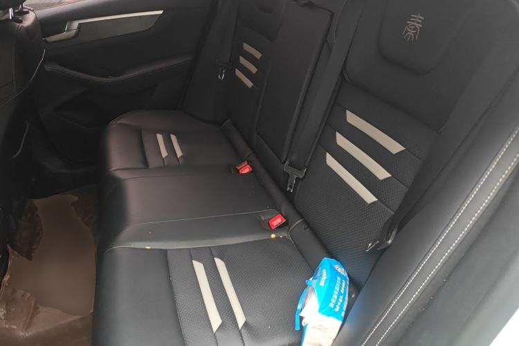 Used BYD Qin Pro New Energy 2018 DM 1.5TI Automatic Smart Connect Enjoyment Model Left Rear Seat