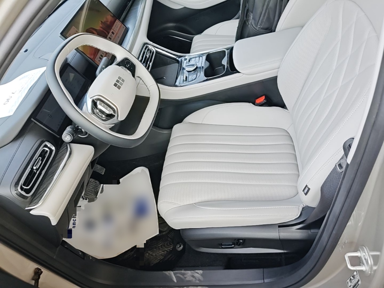 Geely Galaxy Stellar 6 2026 Model 125km Exploration+ Edition — снимка 17