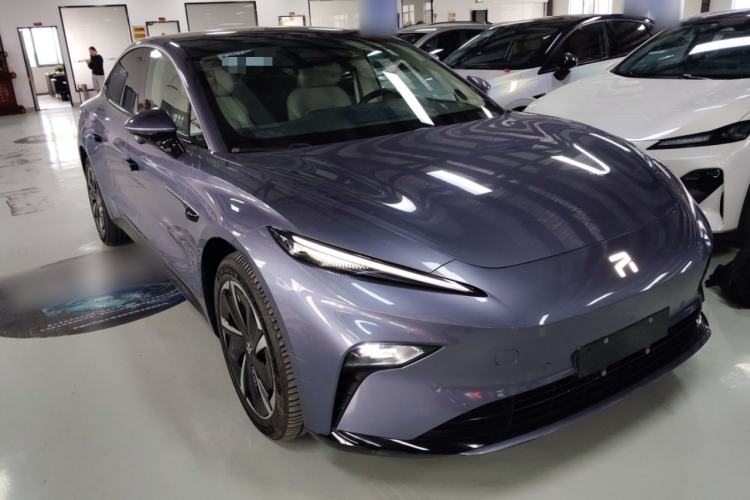 Used Rising F7 2023 Long-Range Pro Edition
