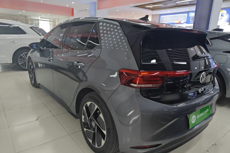 Used Volkswagen ID.3 2023 Pure Smart Edition Rear Left 45 Deg