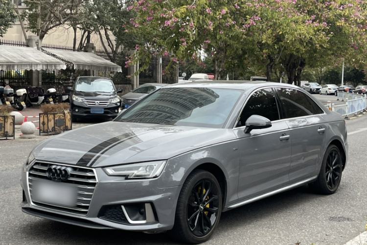 Used Audi A4L 2019 40 TFSI Fashion Version China V