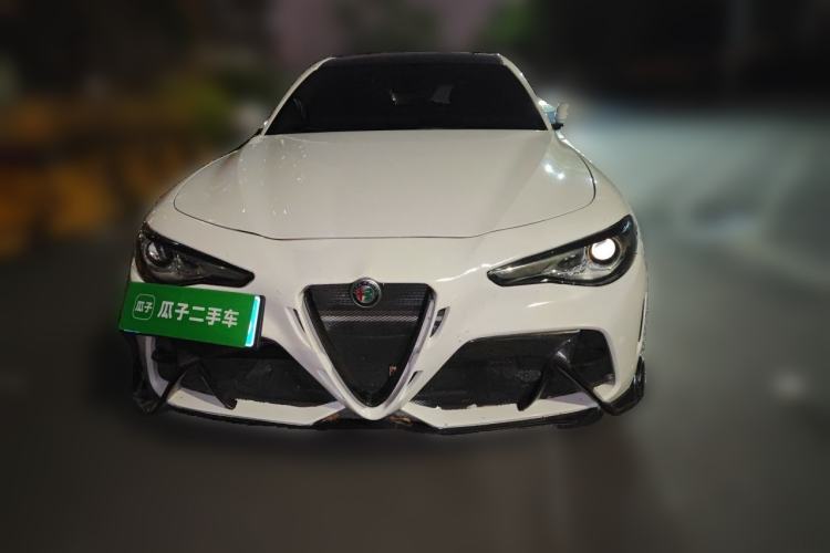 Used Alfa Romeo Giulia 2017 2.0T 280HP Luxury Edition