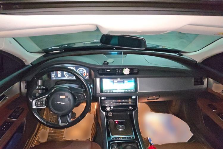 Used Jaguar XFL 2018 XFL 2.0T 250 PS Luxury Edition
