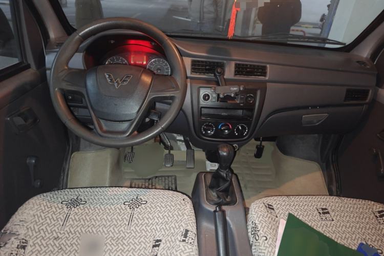 Used Wuling Zhiguang 2015 1.2L S Practical Model LSI