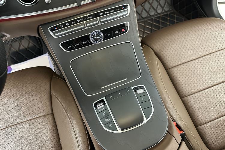 Used Mercedes-Benz E-Class 2019 Restyled E 300 L Sporty and Stylish Edition
