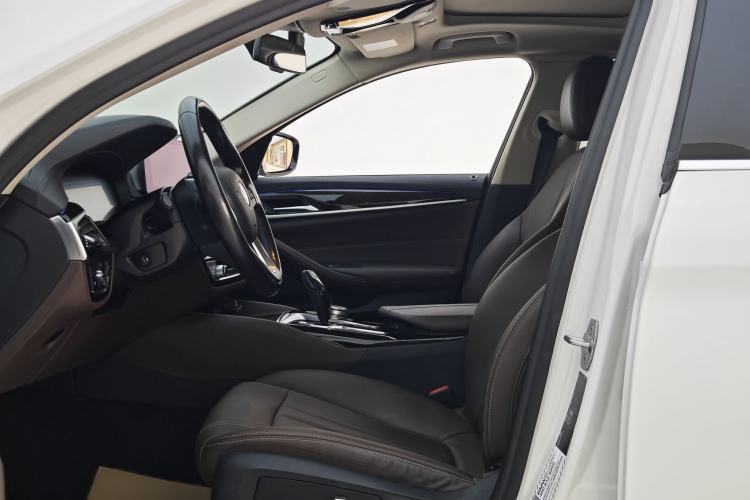 Used BMW 5 Series 2019 Facelifted 525Li Luxury Package