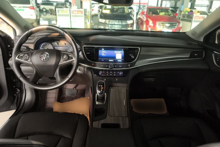 Used Buick LaCrosse 2021 552T Luxury Version Center Console